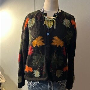 Tuttle 100% alpaca sweater made in Bolivia